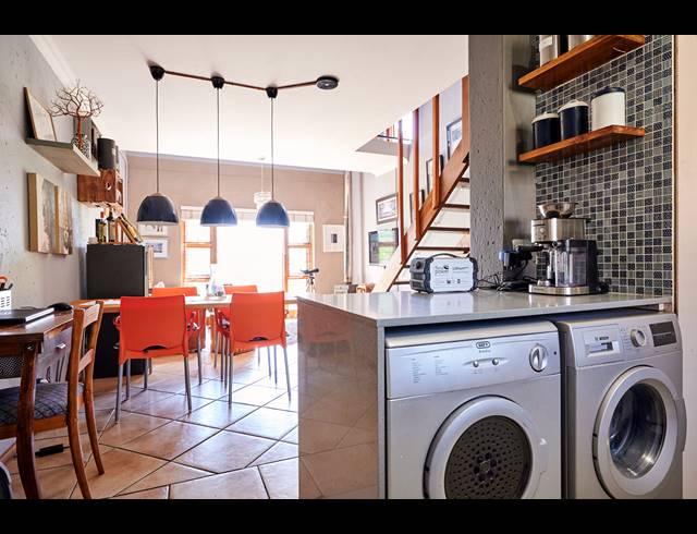 3 BEDROOM APARTMENT SOLD IN SUNNINGHILL